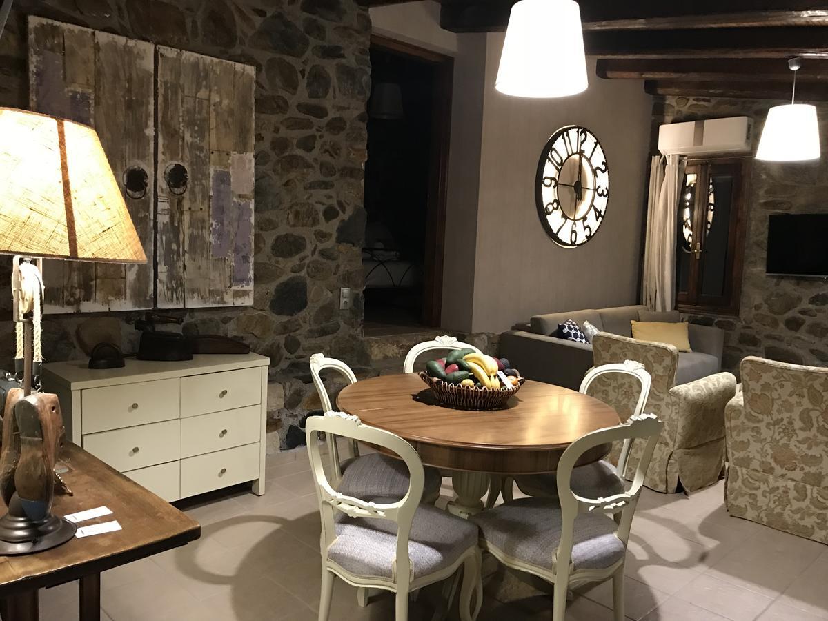 Casa Avocado *